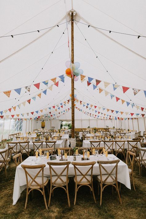 Wedding Bunting Ideas, Bunting Ideas, Marquee Decoration, Wedding Nature, Rustic Sunflower Wedding, Festoon Lights, Wedding Bunting, Eco Wedding, Whimsical Wonderland