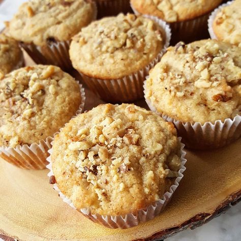 Apple Walnut Muffins, Walnut Muffins, Keto Blueberry, Sugar Replacement, Apple Walnut, Low Carb Muffins, Walnut Recipes, Crisp Apple, Carb Snacks