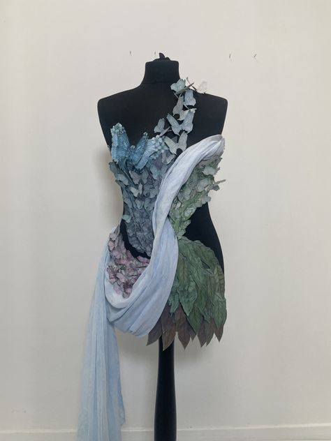 Nature Inspiration Fashion, Butterfly Fashion Inspiration, Fashioned By Nature Art, Non Textile Garments Ideas, Gcse Textiles Corset, Natural Forms Fashion, Fragments Textiles Gcse, Natural Forms Textiles, Nature Corset