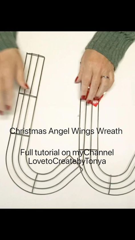 Budget Friendly Christmas DIY Angel Wings Wreath, Angel Wing Crafts, Cross Wreath Diy, Headstones Decorations, Angel Wings Decor, Diy Angel Wings, Christmas Bows Diy, Deco Mesh Wreaths Tutorials, Diy Christmas Wreaths Ideas