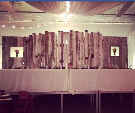 Rustic barn wood backdrop for head table at wedding!! Barn Reception Decorations, Wedding Backdrop Head Table, Rustic Head Tables, Backdrop Head Table, Wedding Ceremony Backdrop Indoor, Ceremony Backdrop Indoor, Head Table Wedding Backdrop, Rustic Barn Wedding Reception, Head Table Backdrop