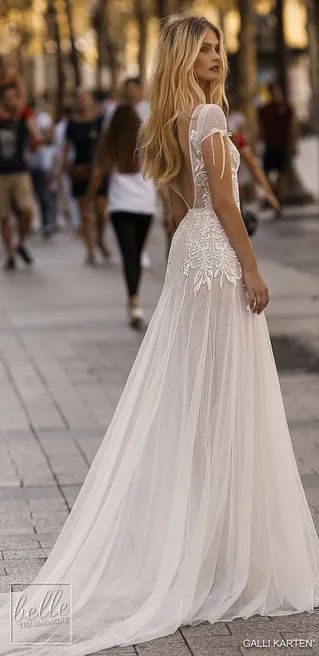 Gali Karten 2019 Wedding Dresses - Paris Bridal Collection Gali Karten, Boho Wedding Dress With Sleeves, Boho Bridal Gowns, Pnina Tornai, Stella York, Trendy Wedding Dresses, White Wedding Dress, Grace Loves Lace, Princess Wedding Dresses