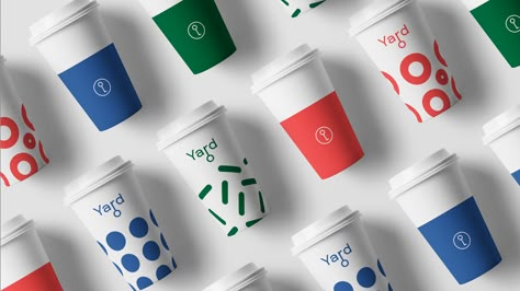 Cup Coffee Design, Paper Cups Design, Coffee Cup Design Ideas, Drink Cup Design, Paper Cup Design, Paper Coffee Cups, Coffee Shop Branding, Drinks Packaging Design, Cafe Branding