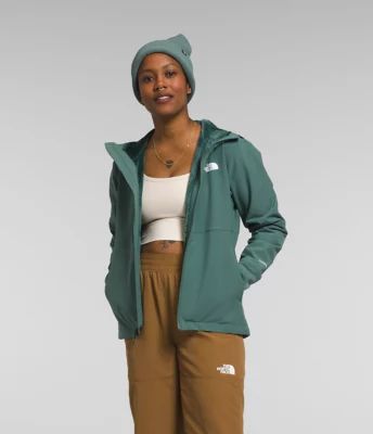 The same hoodie you know and love, but with updated features and design lines. Featuring a soft, 100% recycled low-pile fleece, highly wind-resistant WindWall™ body fabric and rib-knit cuffs for additional comfort, the Women’s Shelbe Raschel Hoodie will have a place on every adventure. Mountain Wear, Everyday Jacket, Fleece Jacket Womens, Womens Windbreaker, Women Outfits, Performance Outfit, North Face Women, Fall Looks, Outdoor Outfit