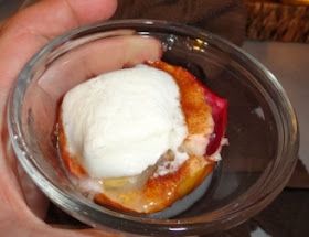 Baked Apples With Marshmallows, Baked Apple Recipes, Recipes With Marshmallows, Cinnamon Recipes, Marshmallow Fluff, Toasted Marshmallow, Apple Butter, Holiday Food, Baked Apples