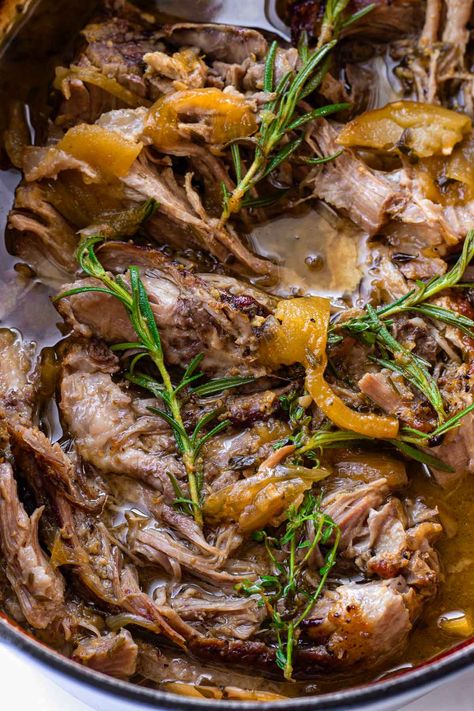 Apple Cider Braised Pork Shoulder! This delicious and comforting apple cider braised pork roast is perfect for fall. The meat is fall apart tender and so incredibly flavor-packed. It melts in your mouth. Braised Pork Roast Dutch Oven, Apple Cider Braised Pork Shoulder, Apple Cider Pork Roast Slow Cooker, Apple Cider Pork Roast, Pork Leg Roast Recipes, Pork Shoulder In Oven, Cider Braised Pork Roast, Cider Pork Roast, Pork Shoulder Roast Crock Pot