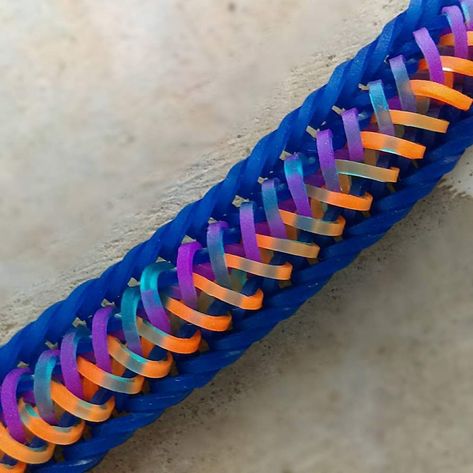 Loom Bands Easy, Rainbow Loom Instructions, Rainbow Loom Ideas, Rainbow Loom Easy, Loomband Ideas, Loop Bracelets, Rainbow Loom Storage, Loom Band Patterns Instructions, Loom Bands Tutorial