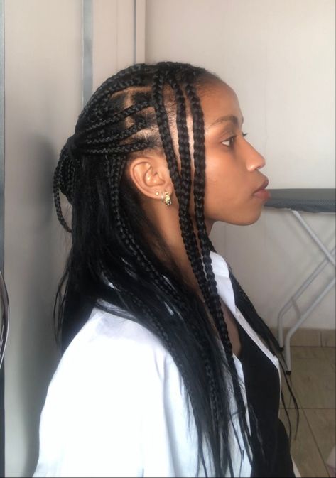 Half braids half sew in. Rihanna inspired hairstyle. Sew In With Braids, Half Braided Half Sew In, Half Knotless Braids, Half Braids, Mini Braids, Half Braid, Sew In Weave, Protective Style, Knotless Braids