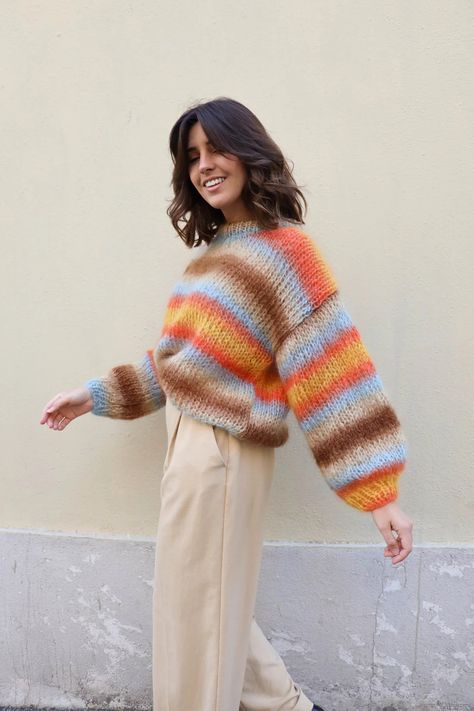 PiXhost - Free Image Hosting Pull Aesthetic, Mohair Crochet Sweater, Pull Mohair, Knitwear Inspiration, Classy Fits, Pull Crochet, Mohair Knit, Thick Sweaters, Fuzzy Sweater