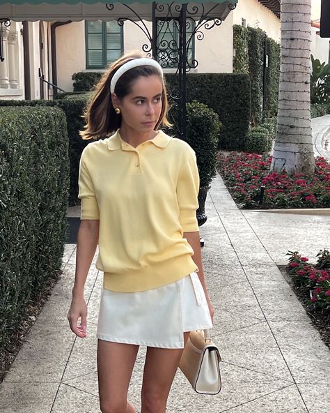 Chic Ootd Classy, London Preppy Style, Summer Clothes Classy, Ivy League Style Women Preppy, Vintage Preppy Style, Elegant Preppy Style, Elizabeth Mccord Outfits, Beach Fancy Outfit, European Preppy Style