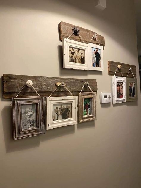 Farmhouse Wall Decor Living Room, Photo Wall Decor, Hemma Diy, Hus Inspiration, Farmhouse Decor Living Room, Diy Farmhouse Decor, Country House Decor, Farmhouse Wall Decor, Farmhouse Wall