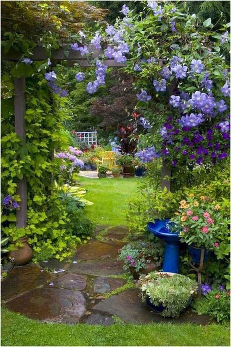 This Garden area has its own natural alcove to find sanctuary. The foliage & flowers are such beautiful decor ! Secret Garden Design, Taman Diy, Desain Lanskap, Cottage Garden Design, Cottage Garden Plants, Garden Design Ideas, The Secret Garden, Backyard Garden Design, Small Garden Design