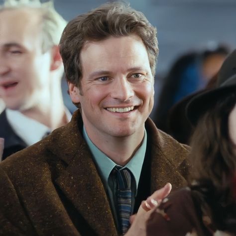 Colin Firth Love Actually, Colin Firth Kingsman, Colin Firth Mr Darcy, Mark Darcy, Love Actually 2003, Bridget Jones, Irish Boys, Mr Darcy, Colin Firth