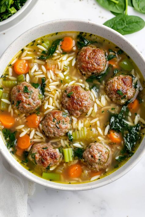 Italian Wedding Soup - Insanely Good Easy Italian Wedding Soup, Pasta And Veggies, Meatballs Pasta, Italian Meatball Soup, Italian Wedding Soup Recipe, Homemade Soup Recipe, Wedding Soup, Small Pasta, Savory Soups