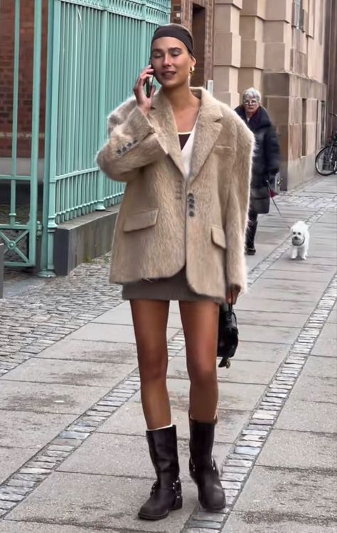 Street Fashion Week, Brown Biker Boots, Biker Boots Outfit, Beloved Summer, Winter Boots Outfits, Boot Outfits, Boots Outfits, Spooky Szn, 2024 Style