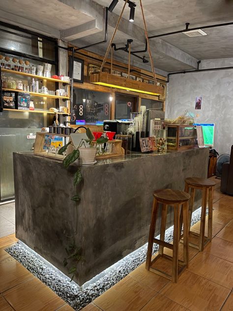 Meja Bar Cafe, Cafe Layout, Cafe Concept, Coffee Ideas, Cafe Shop Design, Counter Bar, Bar Coffee, Cafe Interior Design, Cafe Coffee