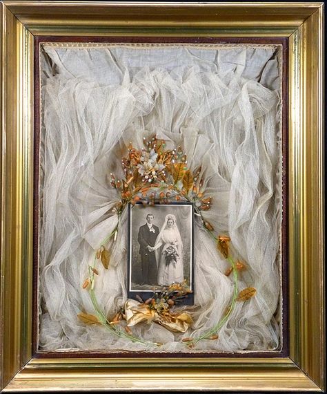 Shadow Box - Wedding Cabinet Card with Veil and Buttoner by Photo_History Veil Display After Wedding, Framed Wedding Veil, Wedding Veil Display Ideas, Heirloom Display Ideas, Wedding Dress Repurpose, Wedding Shadow Box Ideas, Veil Display, Wedding Dress Shadow Box, Diorama Template