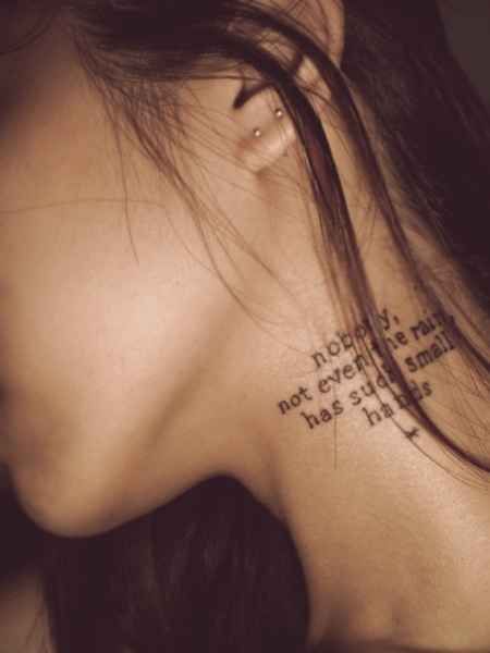 Neck | 33 Perfect Places For A Tattoo Tattoo Text, Tato Dada, Girl Neck Tattoos, Tato Jari, Tattoo Schrift, Literary Tattoos, Neck Tattoos Women, Stick N Poke, Disney Tattoo