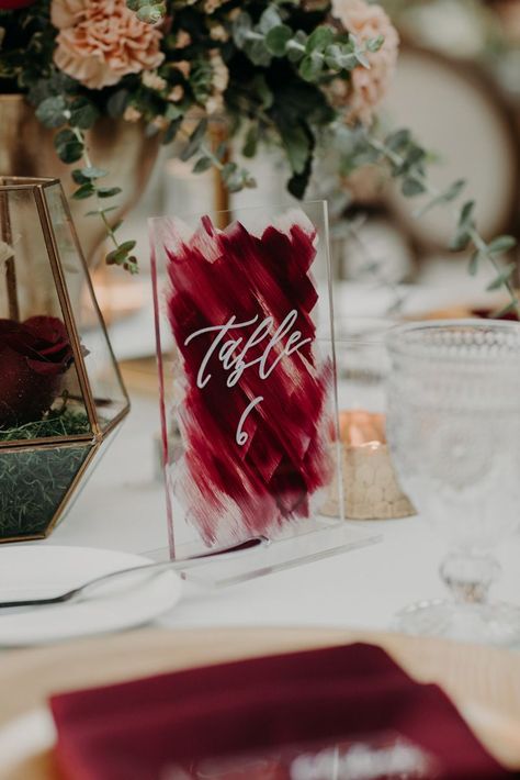 Burgundy And Beige Wedding Decor, Wine Colored Centerpieces For Wedding, Fancy Wedding Table Settings, January Wedding Burgundy, Burgundy Wedding Ideas Decor, Fall Wedding Burgundy And Orange, Burgundy Wedding Theme Ceremony Decor, Maroon And Grey Wedding Decorations, Maroon And Champagne Wedding Decor