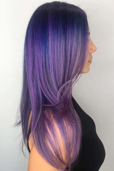 Purple Dipped Hair, Purple Hair Ombre, Dark Purple Hair Color, Goth Hairstyles, Hair Color 2017, Charcoal Hair, Aline Bob, Purple Ombre Hair, Dark Purple Hair