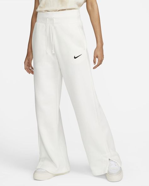 Nike Sportswear Phoenix Fleece Women's High-Waisted Wide-Leg Sweatpants. Nike.com Nike Sportswear Phoenix Fleece, Nike Sweats, Wide Leg Sweatpants, Loungewear Luxury, Nike Sweatpants, Fleece Sweatpants, Nike Store, Joggers Womens, Fleece Pants