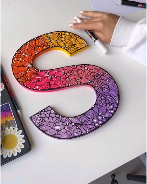 S Mandala Letter, Alphabet S Mandala Art, Letter J Mandala Art, Mandala Art In Letters, Mandala Art With Brush Pen, Alphabet Mandala Art Letter S, A Letter Mandala Art, S Alphabet Design, Mandala Art Colorful Patterns