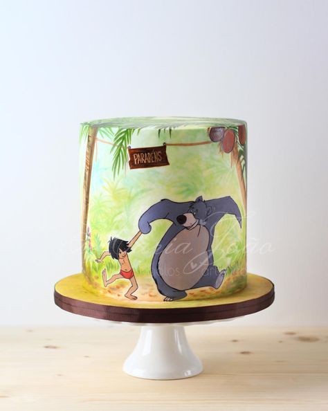 The Jungle Book by Maria João Bolos Artísticos Book Of Jungle Cake, Jungle Book Cake Ideas, Jungle Book Theme Cake, Jungle Book Birthday Party, Jungle Book Cake, Jungle Book Birthday, Jungle Book Party, Buttercream Birthday Cake, Disney Cupcakes