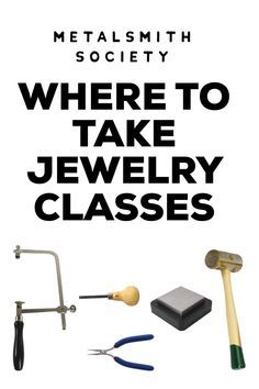 Making Jewelry For Beginners, Metal Jewelry Making, Jewelry Making Classes, Metalsmithing Jewelry, School Jewelry, Golden Jewelry, Jewelry Techniques, Jewelry Studio, Jewelry Making Tutorials