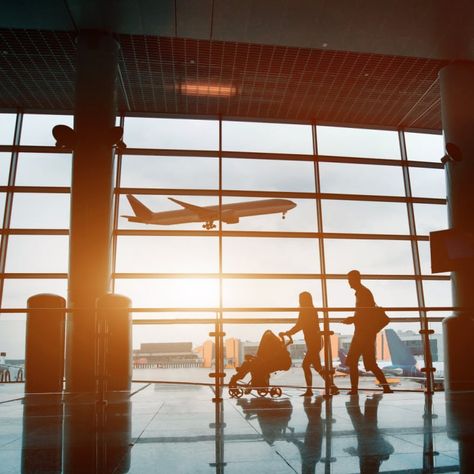 people in airport, silhouette of young family with baby traveling by plane, vacations. Traveling With Family Aesthetic, Family In Airport Aesthetic, Family Airport Pictures, Family In Airport, Family Travel Aesthetic, Family Vacation Aesthetic, First Class Plane, Travel By Plane, Japan Fits