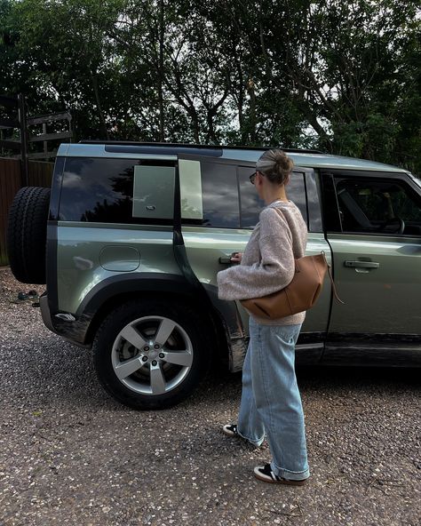 First time going off road 🌳🪵 @landrover . Finally got round to booking my off road driving experience which was included when I got my new car last year and it did not disappoint! Can’t even describe how insane the @defender is to drive loved every second 👏🏻 . . Land Rover, car aesthetic, Defender, off road driving . . #landrover #landroverdefender #landroverlove #landroverlife #landroverphotos #landroveraesthetics #caraesthetic #defenderlove #defenderlife #defender #jaguarlandrover #offro... Land Rover Defender Aesthetic, Drive Through Aesthetic, Land Rover Aesthetic, Defender Aesthetic, Range Rover Defender, Defender Land Rover, Defender Car, Land Rover Off Road, New Land Rover Defender