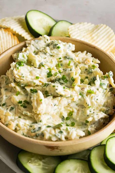 Smoked Gouda Dip - Whisper of Yum Gouda Dip Recipe, Gouda Cheese Dip, Gouda Dip, Whisper Of Yum, Cheese Dip Recipes Easy, Gouda Recipe, Cream Cheese Smoked, Easy Cheese Dip, Nightshade Free Recipes