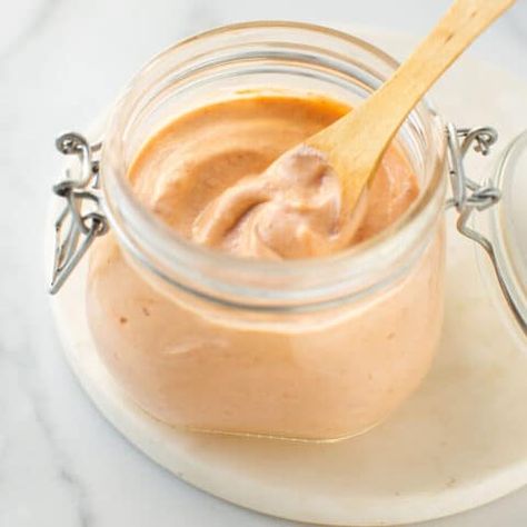 Skinny Yum Yum Sauce - Lauren Fit Foodie Lauren Fit Foodie, Chicken Fries, Japanese Sauce, Yum Sauce, Sugar Free Ketchup, Healthy Sauces, Yum Yum Sauce, Macro Friendly Recipes, Fit Foodie