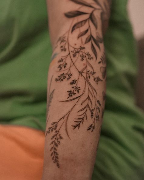 Swamp Sleeve Tattoo, Simple Floral Half Sleeve Tattoo, Floral Foliage Tattoo, Flower Shoulder Sleeve Tattoo, Plant Sleeve Tattoo Botanical Drawings, Fine Line Botanical Tattoo Sleeve, Foliage Sleeve Tattoo, Botanical Wrist Tattoo, Leaf Filler Tattoo