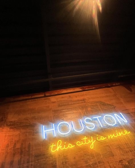 Houston Wallpaper Iphone, Houston Texas Aesthetic, Houston Aesthetic, Texas Houston, University Of Houston, Birthday Inspo, 2025 Vision, See You Soon, Dream Board