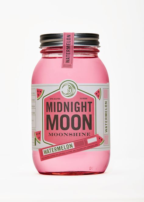 Watermelon Moonshine Drinks, Watermelon Moonshine Recipe, Moonshine Recipes Homemade, Flavored Moonshine Recipes, Moonshine Drink Recipes, Making Moonshine, Watermelon Moonshine, Alcohol Branding, Moonshine Cocktails