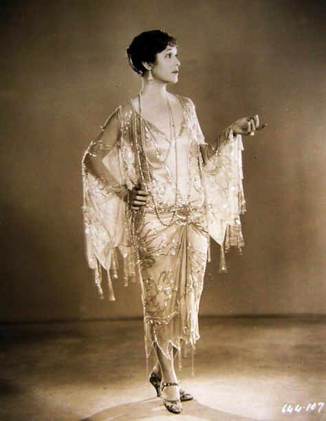 Florence Vidor | Art Deco 1920s Gown | Flapper | 1920s Hollywood 1920s American Fashion, Authentic 1920s Fashion, 1920s Fashion Aesthetic, 20s Fashion Gatsby, 1920s Cabaret, 1920s Gown, Dresses 1920s Style, 20’s Style, 1920s Glamour