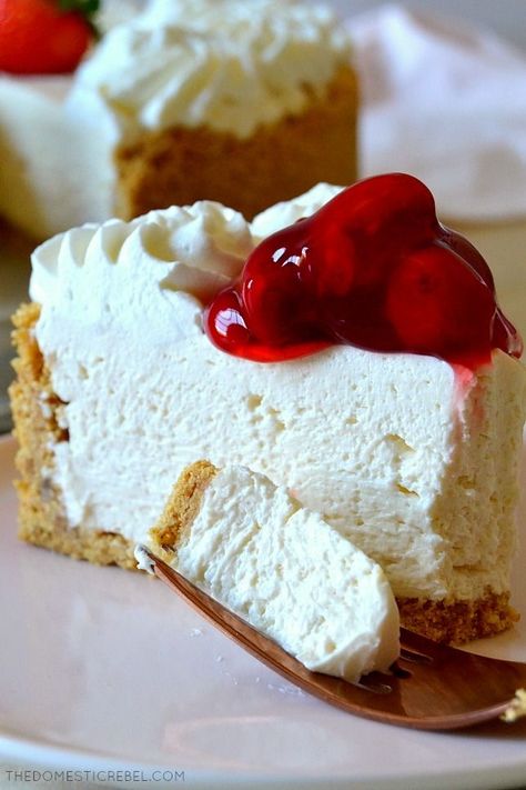 Individual Dinners For A Crowd, Non Cook Cheesecake Recipes, Light Fluffy Cheesecake, Highly Rated Dessert Recipes, No Bake Creamy Cheesecake, Fluffy Cheesecake No Bake, No Bake Cheesecake For A Crowd, Best No Bake Dessert Recipes, No Bake Vanilla Bean Cheesecake