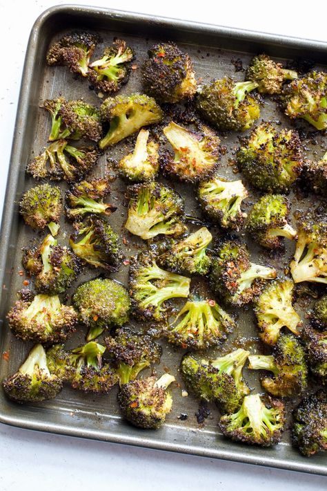 Best Roasted Broccoli, Oven Roasted Broccoli, Metabolic Diet Recipes, Roasted Broccoli Recipe, Broccoli Recipe, Best Oven, Good Roasts, Side Dish Recipes Easy, Whole30 Recipes