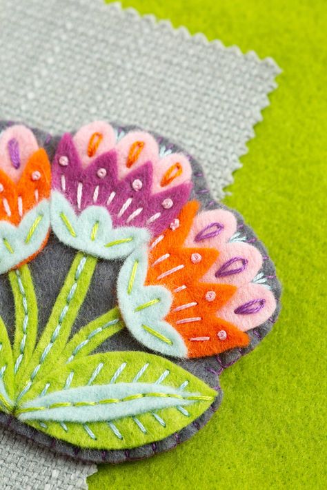 This craft kit combines applique and embroidery to create a stunning felt craft brooch. Follow the detailed instructions designed for beginners and create your very own flower brooch, or get creative and turn it into a patch, keyring or magnet! Each kit contains: 10cm square sheets of wool mix felt in a mix of colors, DMC embroidery thread in a variety of colors, Embroidery needle, Pins, Brooch back, Re-usable templates, Stitching and color guides ‘Introduction to Felt Craft’ booklet. You will a Christian Felt Crafts, Felt Textile Art, Wool Felt Embroidery, Felt Sheet Flowers, Kindergarten Team Building, Felt Applique Ideas, Felt Embroidery Projects, Felt Art Embroidery, Hand Sewn Projects