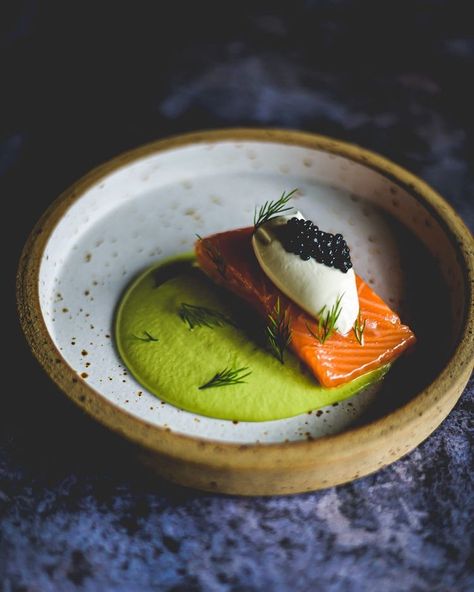 Plated Salmon Fine Dining, Salmon Presentation Ideas, Salmon Plating Ideas, Plating Salmon, Salmon Fine Dining, Salmon Presentation, Salmon Plating, Salmon Confit, Confit Salmon