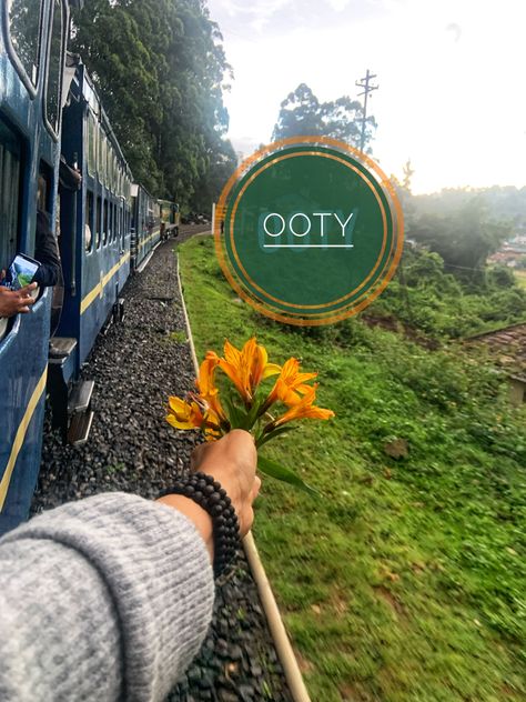 Coonoor Hill Station Photography, Ooty Train Photography, Ooty Photography Poses, Hill Station Vacation Outfits, Photography Poses In Ooty, Hill Station Picture Ideas, Hills Station Photography Poses, Photo Poses In Ooty, Photoshoot In Ooty