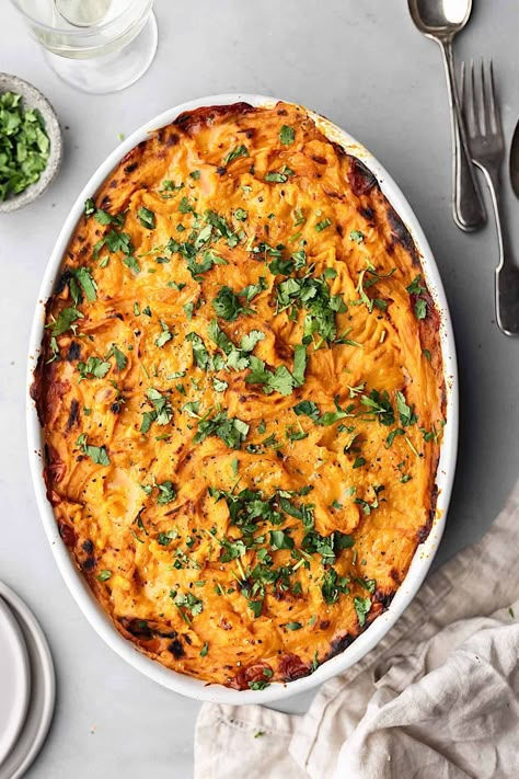 Lentil Shepherd's Pie with Sweet Potato Mash Lentil Shepards Pie, Sweet Potato Shepards Pie, Lentil Shepherds Pie, Shepherds Pie Recipe Healthy, Sweet Potato Mash, Shepherds Pie Recipe, Plant Based Meals, Vegan Comfort Food, Lentil Recipes