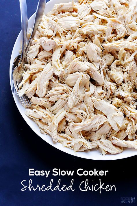 A simple tutorial for how to make easy slow cooker shredded chicken. This chicken is so delicious, and only takes minutes to prep and shred!! | gimmesomeoven.com Shredded Chicken Crockpot, 40 Aprons, Slow Cooker Shredded Chicken, Make Shredded Chicken, Gimme Some Oven, Chicken Slow Cooker Recipes, Fool Proof Recipes, Crock Pot Slow Cooker, Crock Pot Cooking