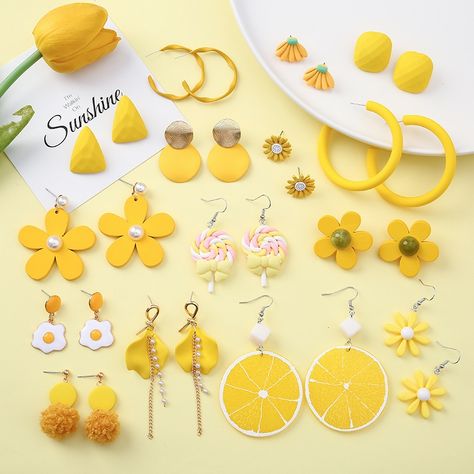 yellow earrings Yellow Flower Earrings, Dnd Ocs, New Joker, Ariana Grande Drawings, Aesthetic Accessories, Mini Stuff, Yellow Accessories, Clay Stuff, Yellow Rings