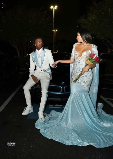 Sky Blue Prom Couple, Cute Prom Colors For Couples, White And Blue Prom Suit, Blue And White Prom Couple, Grey And Blue Prom Suit, Turquoise Prom Couple, Light Blue Prom Couple Outfits, Light Blue Prom Suit, Light Blue Prom Suits