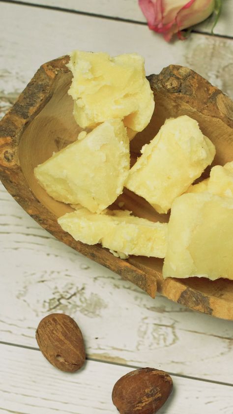 Does Shea Butter Help Stretch Marks? Shea Butter Benefits, Natural Skin Moisturizer, Homemade Body Butter, Shea Butter Lotion, Natural Spf, Body Butters Recipe, Cosmetica Natural, Raw Shea Butter, Stretch Mark Removal