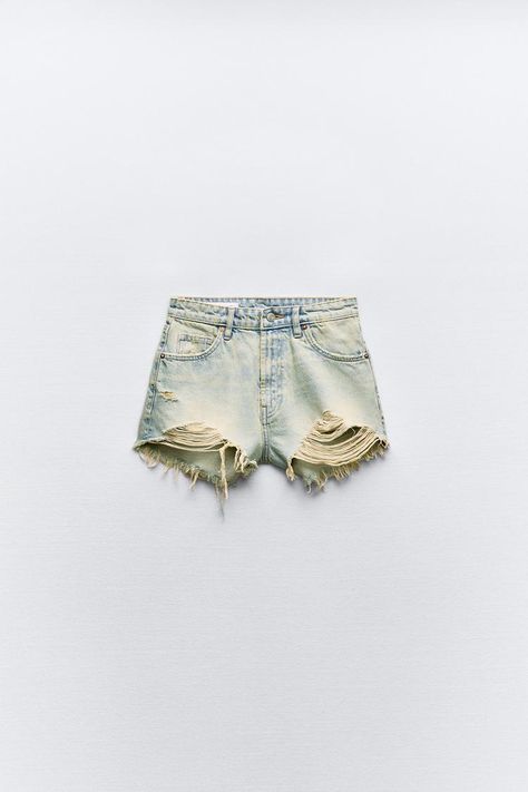 Zara Denim Shorts, Denim Ripped Shorts, Linen Pants Suit, Ripped Denim Shorts, Ripped Shorts, Zara Shorts, Crochet Jacket, Shorts Denim, Ripped Denim