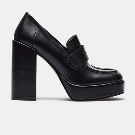 These Are Brand New Nwot Steve Madden Loafer Platform Block Heel. There A Size (8) But Run Small So They Would Fit A Size (7) If You Have Any Questions Please Comment Below!! Psa: This Is A Smoke Free Environment!!! I Do Not Accept Cancellations!!! Black Loafer Heels, High Loafers, Loafer Platform, Steve Madden Block Heel, Loafers Platform, High Heel Loafers, Steve Madden Loafers, Loafer Heels, Steve Madden Platform Sandals