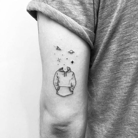 Dreamer Tattoo, Tattoo Line Art, Herren Hand Tattoos, Line Art Minimal, Dragons Tattoo, Line Art Tattoo, Astronaut Tattoo, Tatuagem Masculina Pequena, Tattoo Line