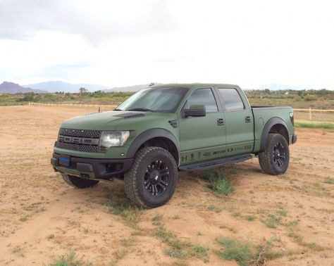 Military Matte Green Wrap - FORD RAPTOR FORUM - Ford SVT Raptor Forums - Ford Raptor Black Ford Raptor, Ford Raptor Svt, Jeep Wj, Ford Svt, Ford F150 Raptor, Ford Trucks F150, Svt Raptor, Ford Ranger Raptor, Vinyl Wrap Car